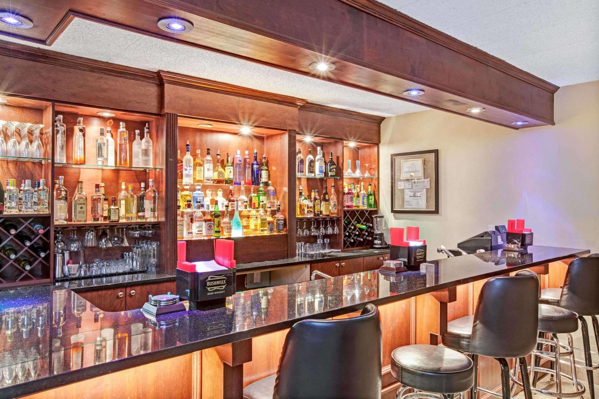 Ramada By Wyndham Rockaway Hotel Ngoại thất bức ảnh